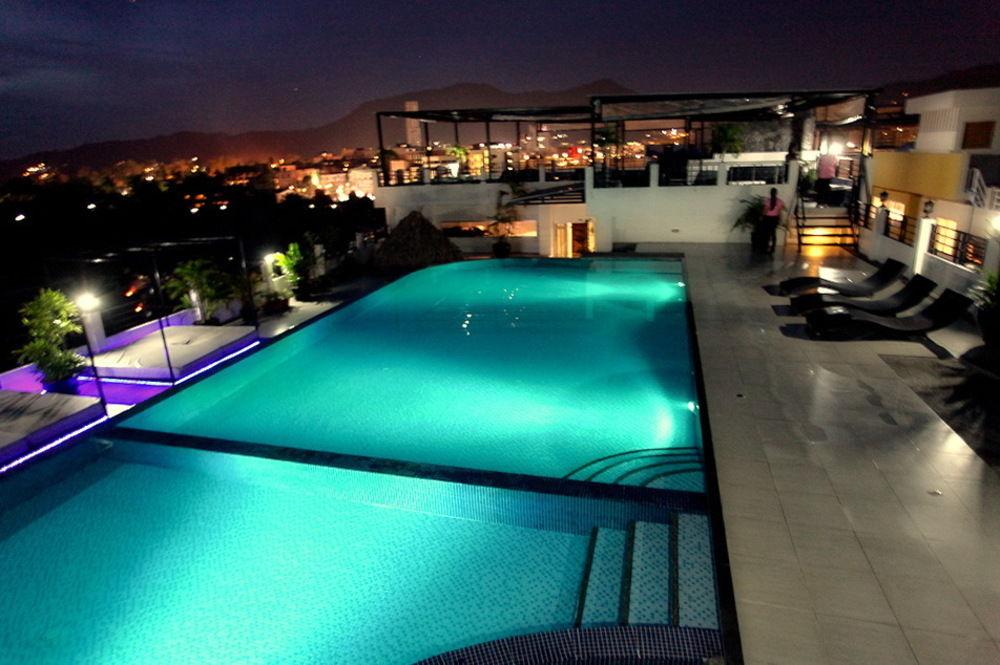 Malin Patong Hotel Екстериор снимка