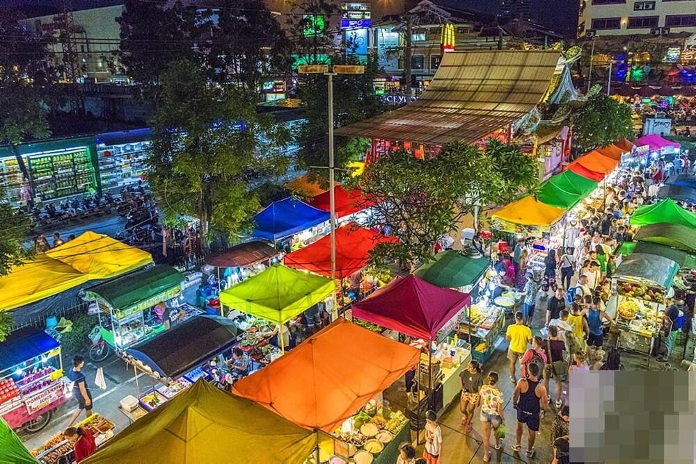 Malin Patong Hotel Екстериор снимка
