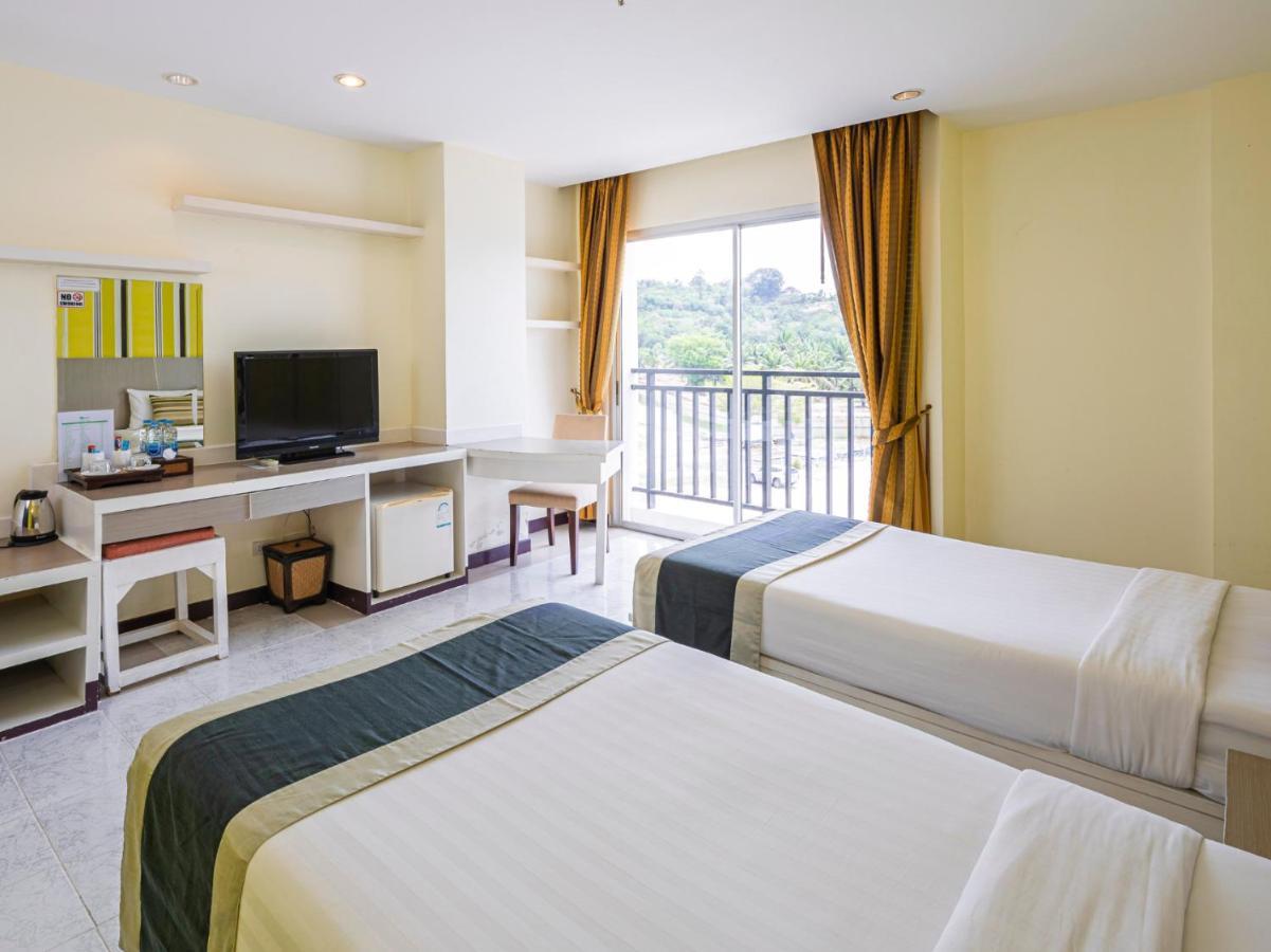 Malin Patong Hotel Екстериор снимка