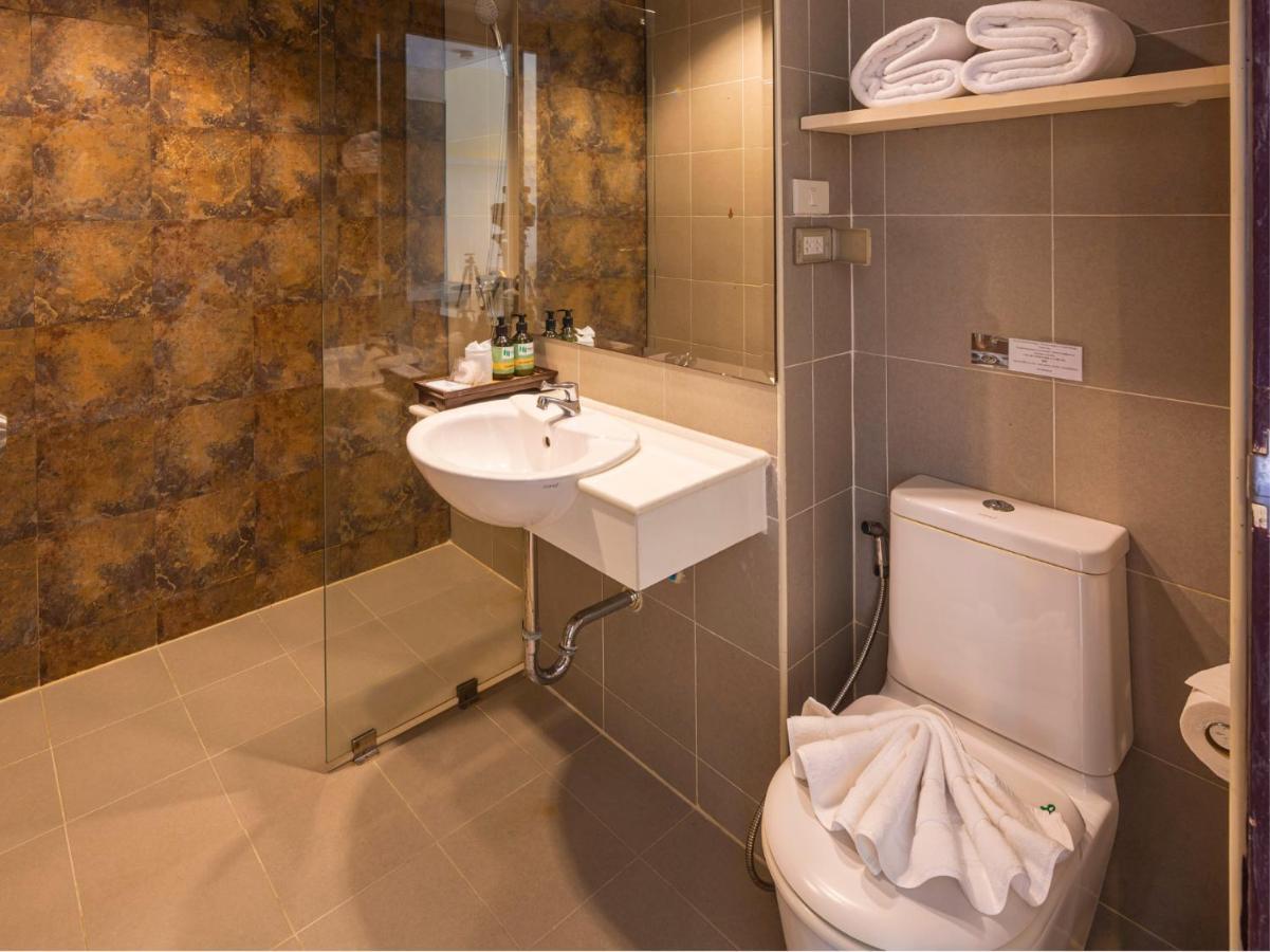 Malin Patong Hotel Екстериор снимка