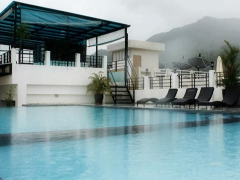 Malin Patong Hotel Екстериор снимка