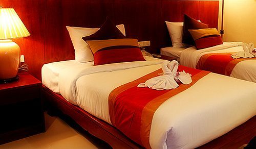 Malin Patong Hotel Екстериор снимка